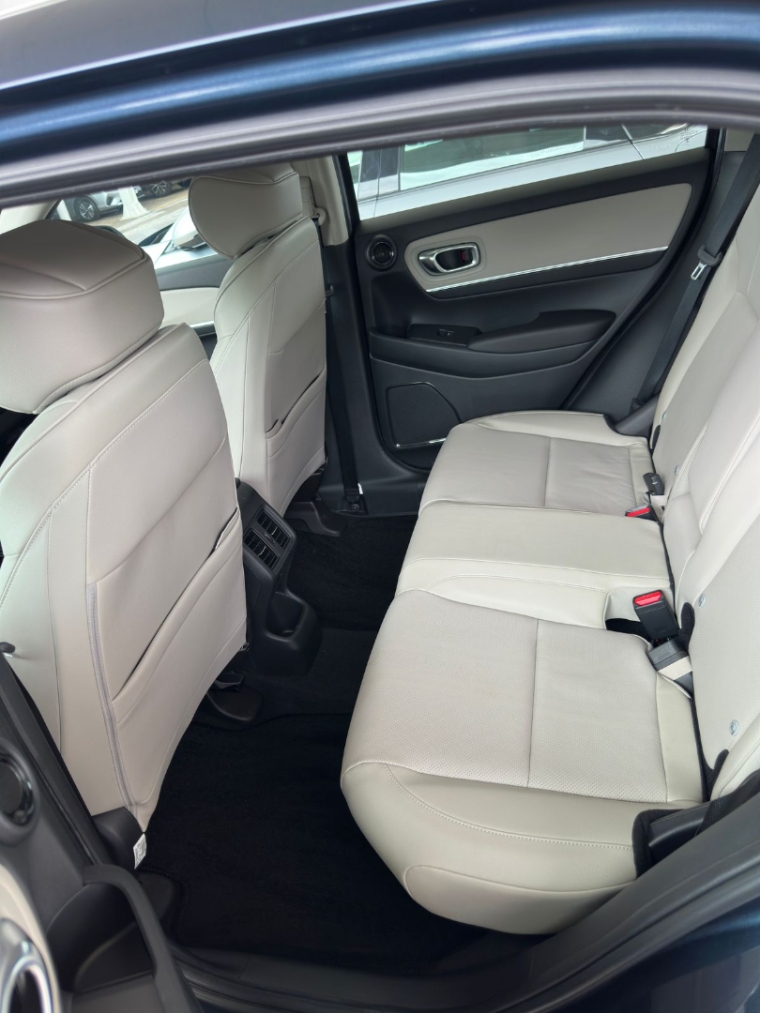 honda nev  hrv touring 24/25 com 5 mil km