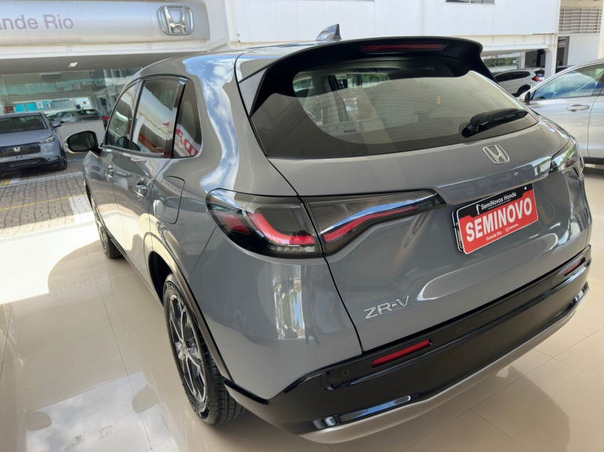 honda zr-v touring 2.o 23/24 com 9 mil km