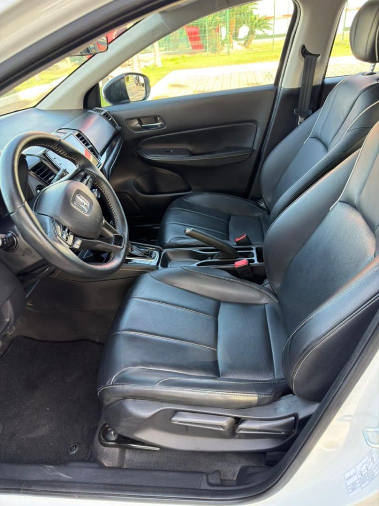 new city exl 2023 com 29 mil km no queridinho das ruas9