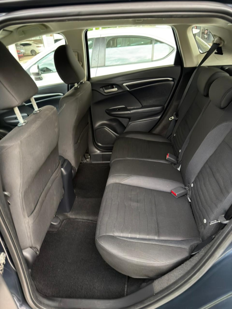 honda wrv ex flexone 2021/2021 aut com 58  mil km rodado9