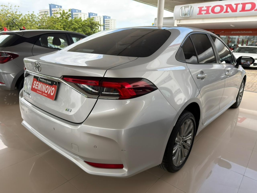 toyota corolla xei 2.0 aut 2020/2021 com apenas 46 mil km8