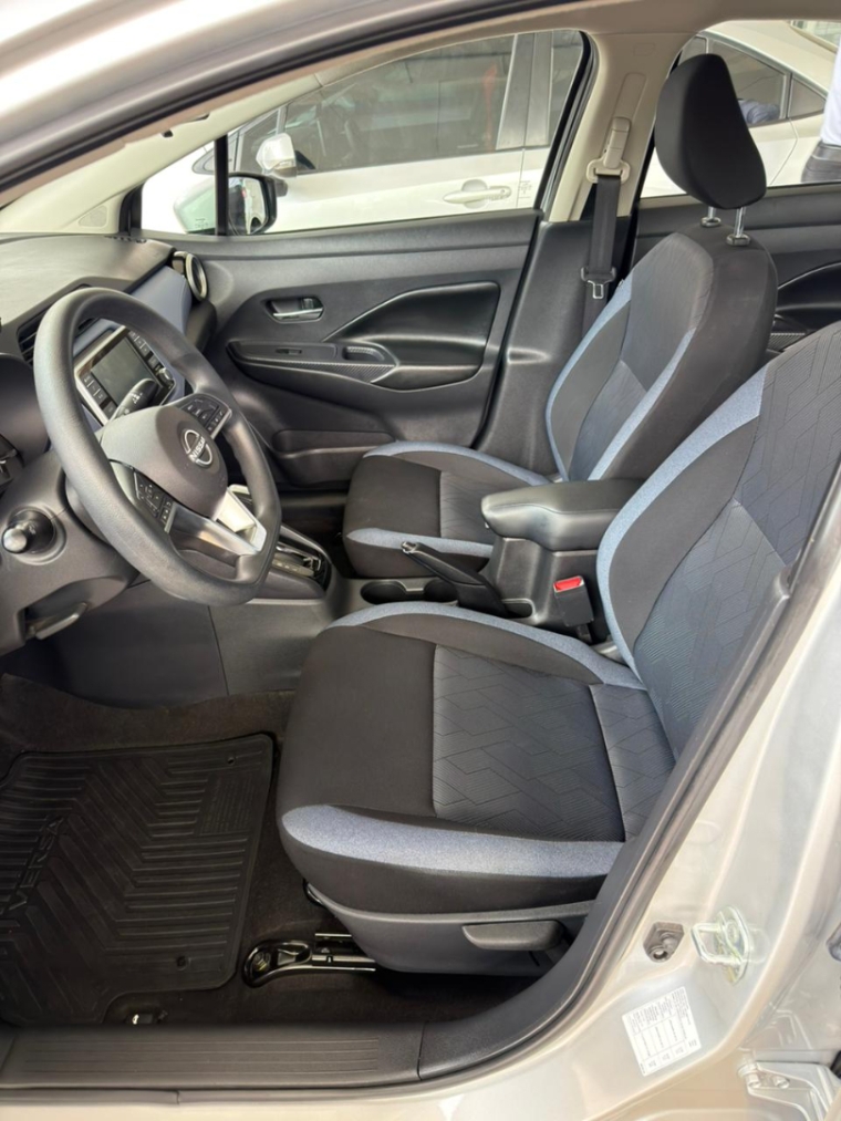 nissan versa advance 1.6 aut 2023/2024 com apenas 24 mil km3