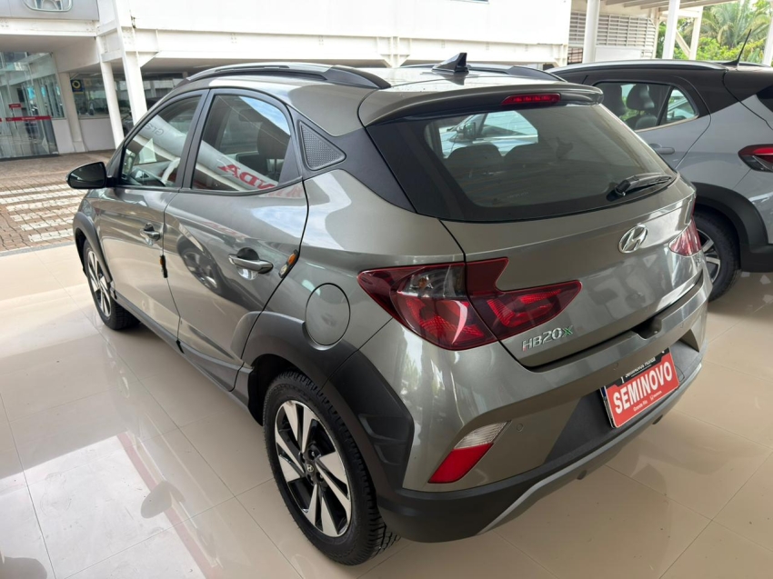 hyundai hb20x evolution 2020/2021 aut 1.6 16v com apenas 25 mil km7