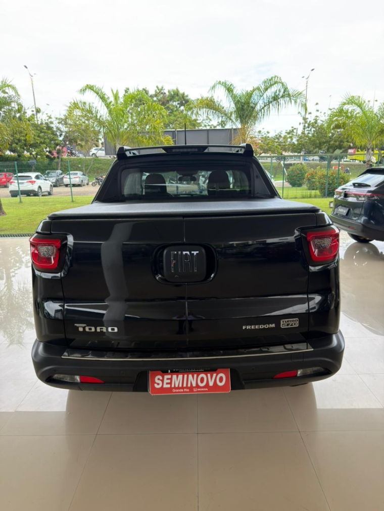 fiat toro freed 4x2  at6 1.3 flex aut 2024/2025 com 23 mil km rodado1