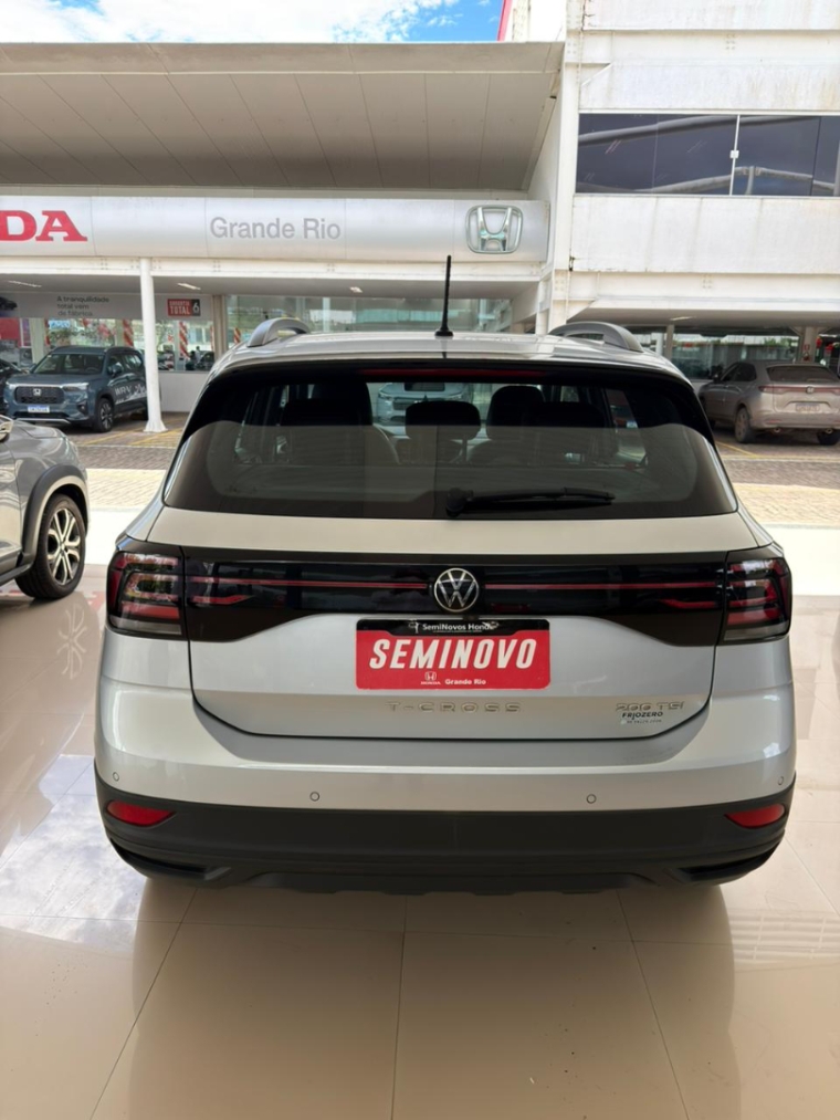 volkswagem t-cross 1.0 ts. 2022 2023 com 30 mil km rodado aut flex8