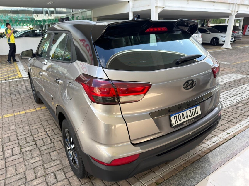 hyundai creta action 1.6 aut flex 2021 com  28 mil km rodado6