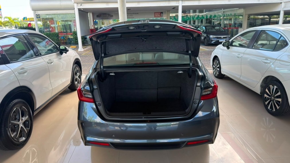 honda city touring 1.5 aurt 2024/2025 com  2 mil km tests drive carro1