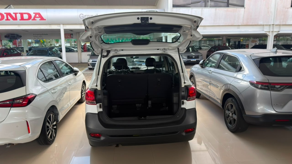 chevrolet spin active 1.8 econome 2022/2023 aut8