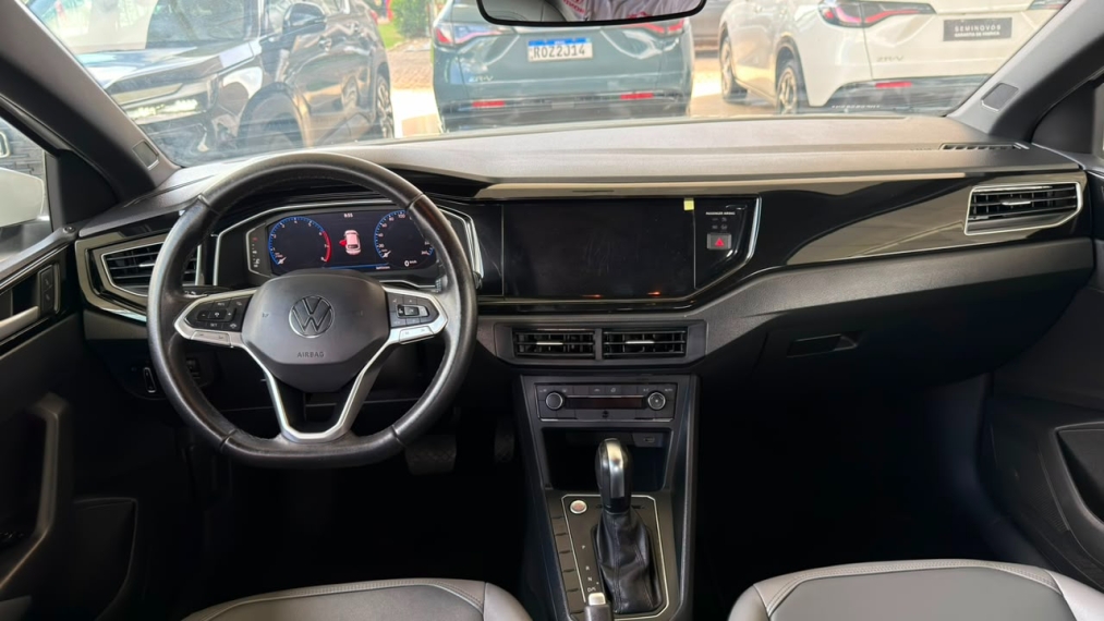 volkswagen nirvus highline 1.0 200 tsi aut 2021 com 36 mil km6