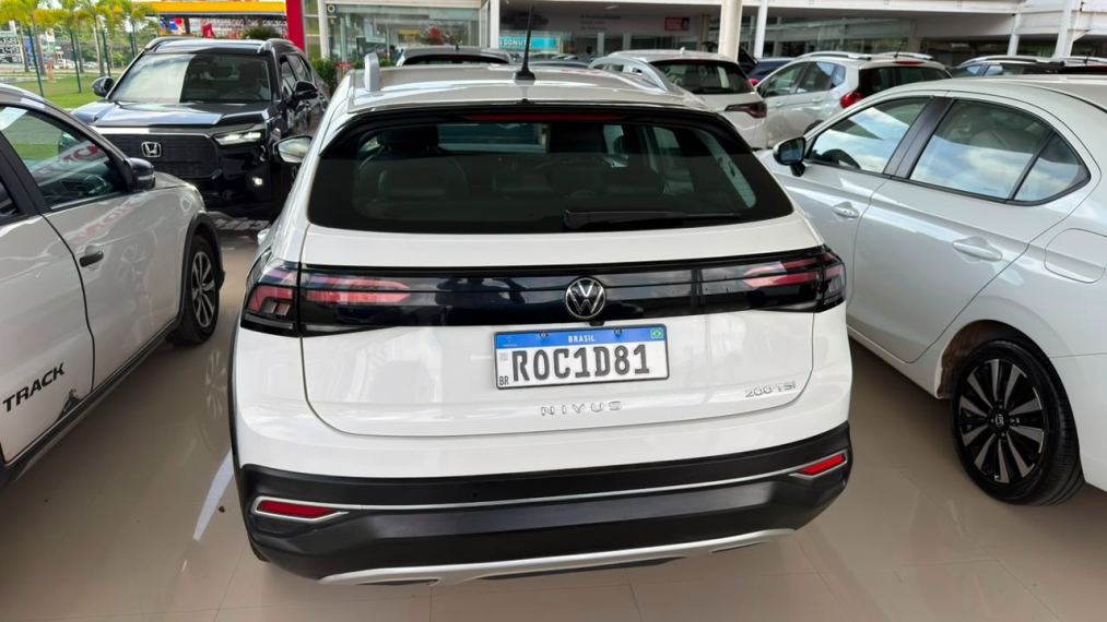 volkswagen nirvus highline 1.0 200 tsi aut 2021 com 36 mil km5