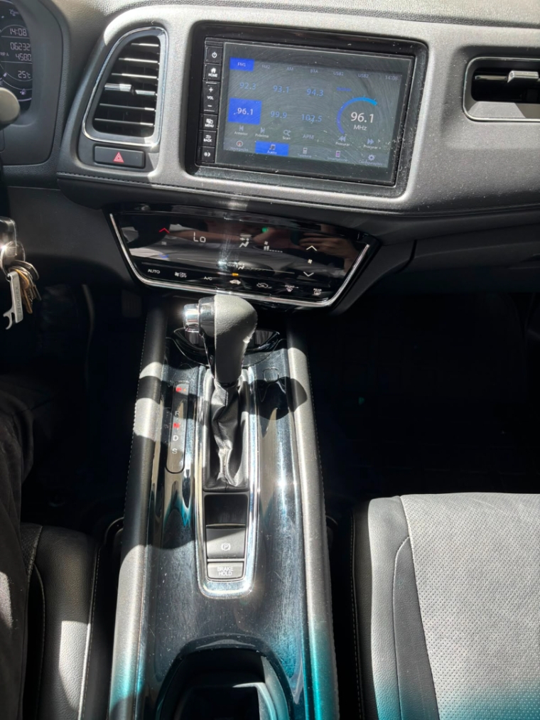 hrv exl1.8 aut  com apenas 62 mil km 2020 certificado 1 ano de garantia fabrica2