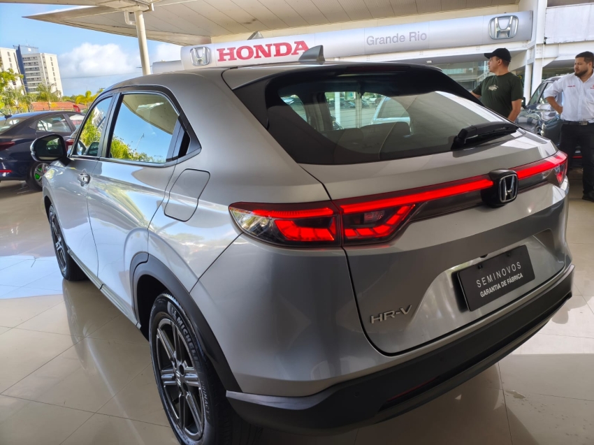 new hrv exl 1.5 aut aspirado com 2023 apenas 37 mil km8