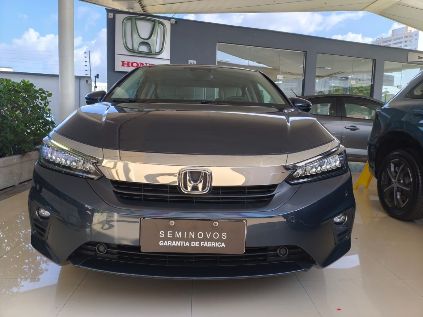 new city touring sedan 1.5 aut 2023 2024 com apenas 31 mil km rodado0