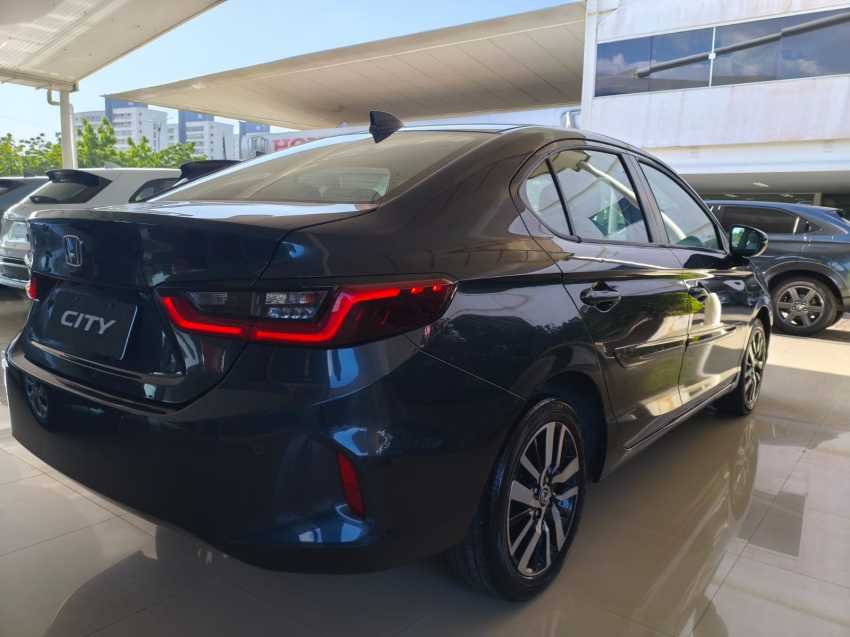 new city touring sedan 1.5 aut 2023 2024 com apenas 31 mil km rodado12