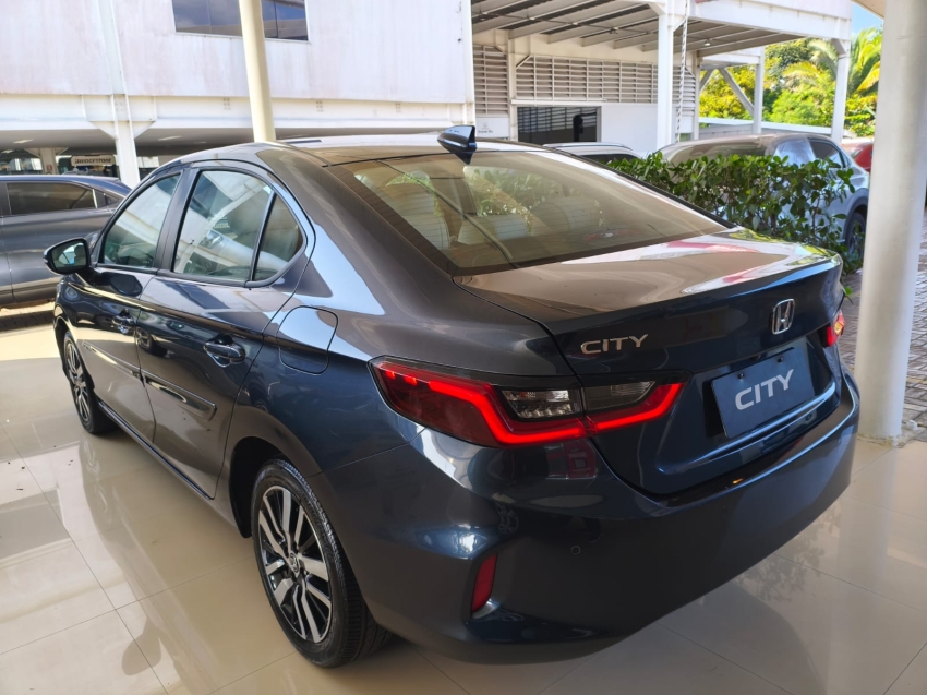 new city touring sedan 1.5 aut 2023 2024 com apenas 31 mil km rodado7