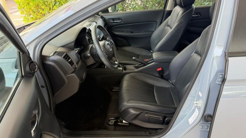 honda city hatch touring 1.5 aut 2023 2024 com apenas 14 mil km4