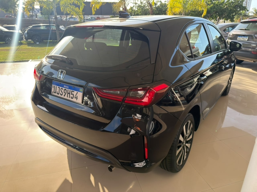 new city hatch 2026 com apenas 1mil km rodado6