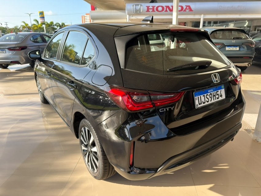 new city hatch 2026 com apenas 1mil km rodado4