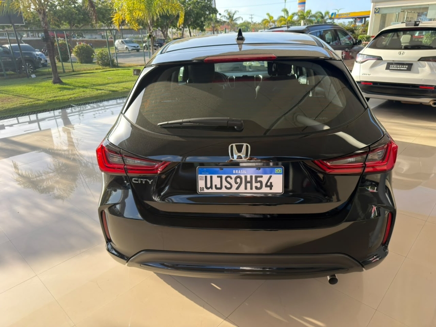 new city hatch 2026 com apenas 1mil km rodado7