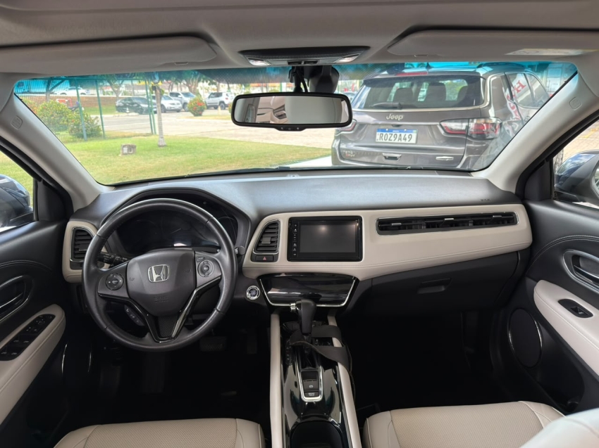 HRV TOURING 2021,COM TETO PANORAMICO E INTERIOR ICE SUPER CONSERVADA8