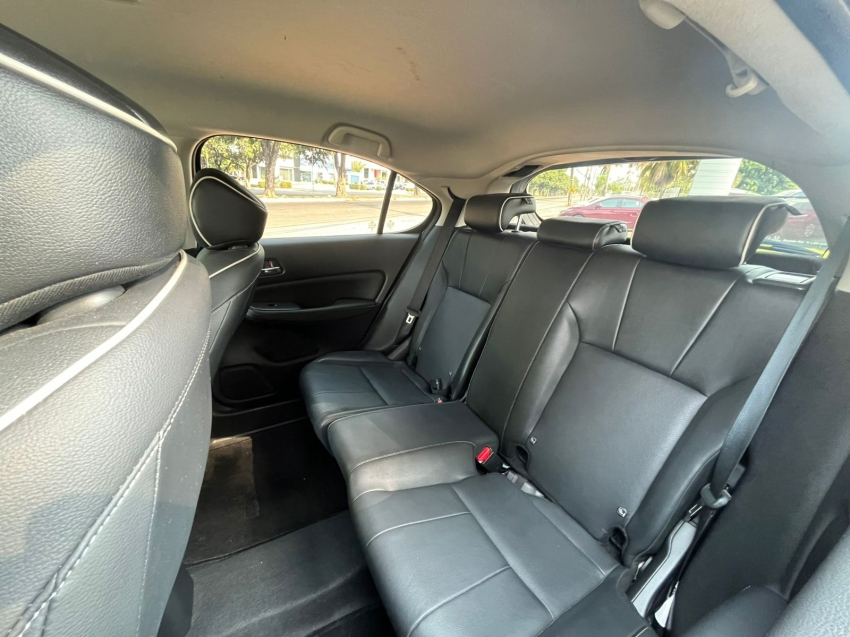 honda city 1.5 i-vtec flex hatch exl cvt 5p automatico 202311