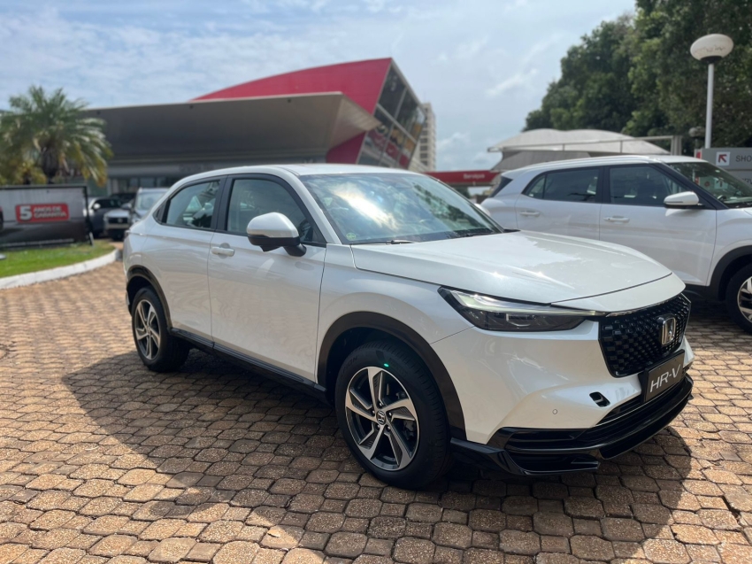 new hr-v touring 23/231