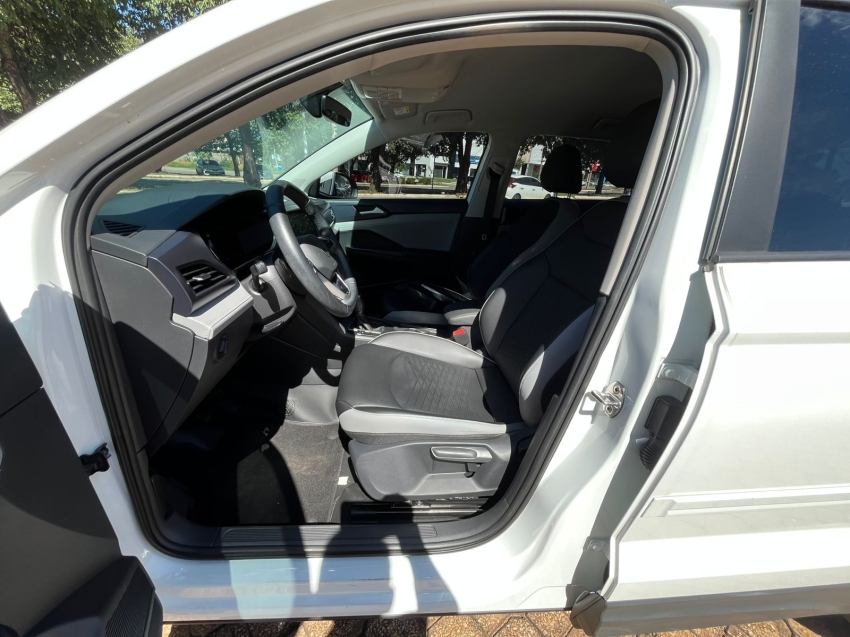 taos comfortline 1.4 250 tsi flex aut.9