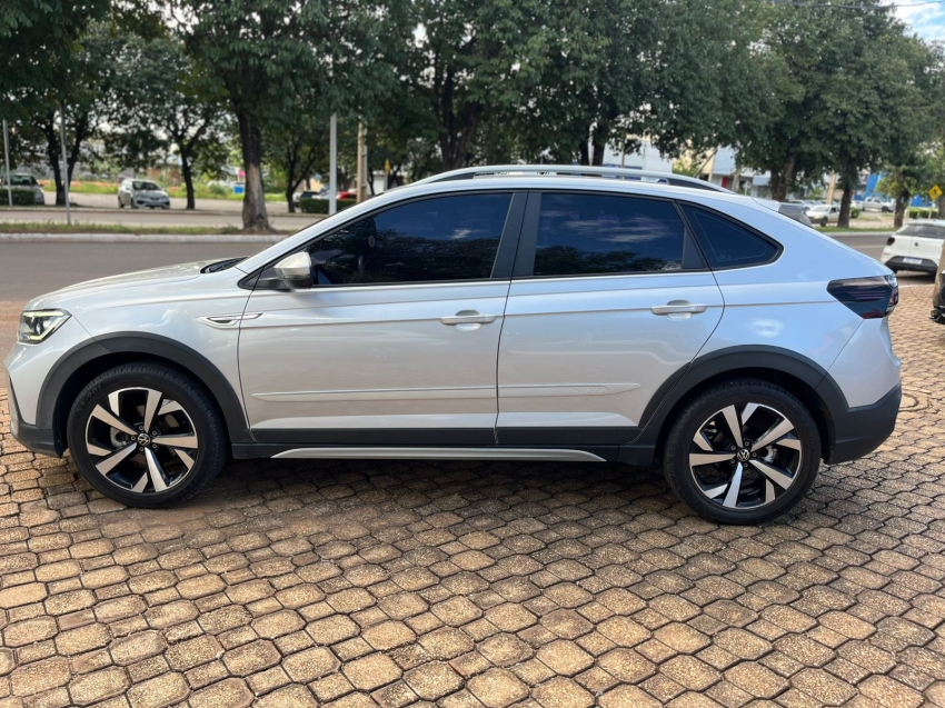 volkswagen nivus highline 1.0 200 tsi flex aut 20217