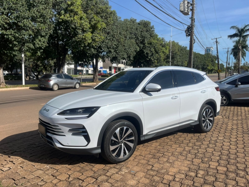 byd song plus hibrido 25/261