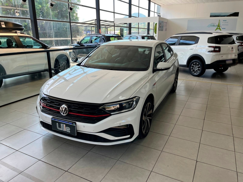 volkswagen jetta 2.0 350 tsi gasolina gli dsg. volkswagen jetta 2.0 350 tsi gasolina gli dsg.