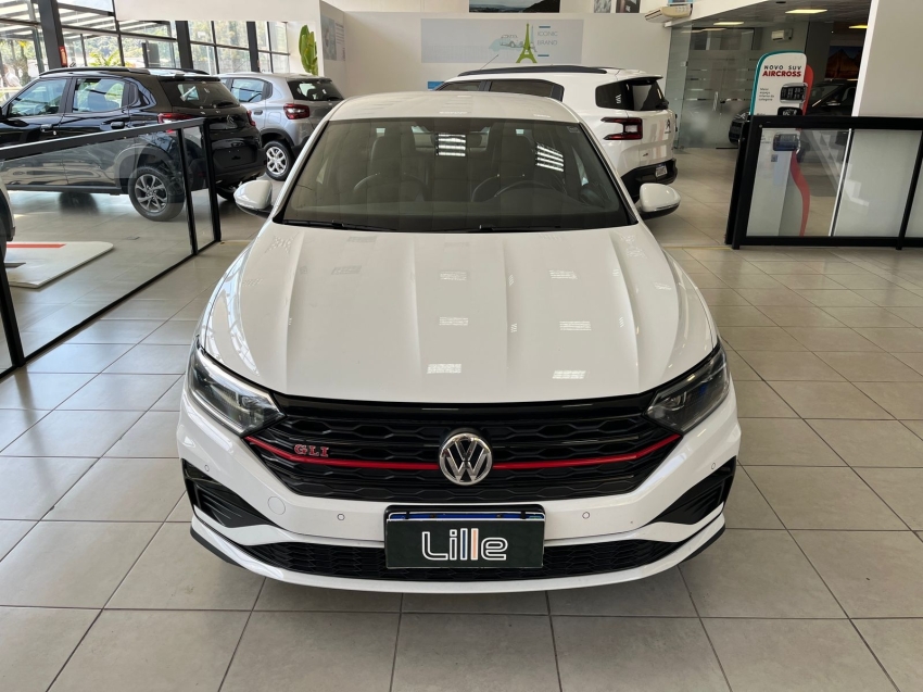 volkswagen jetta 2.0 350 tsi gasolina gli dsg. volkswagen jetta 2.0 350 tsi gasolina gli dsg.
