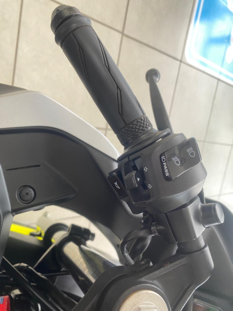 yamaha yzf r15 abs10