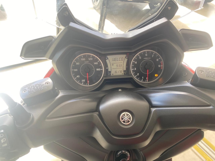 yamaha xmax abs 250cc vermelha 2024 - 16.180km revisada11