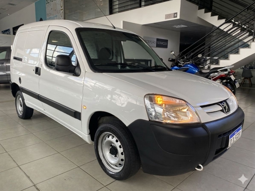 peugeot partner rapid 1.6 flex 2022 branca - 76.050km