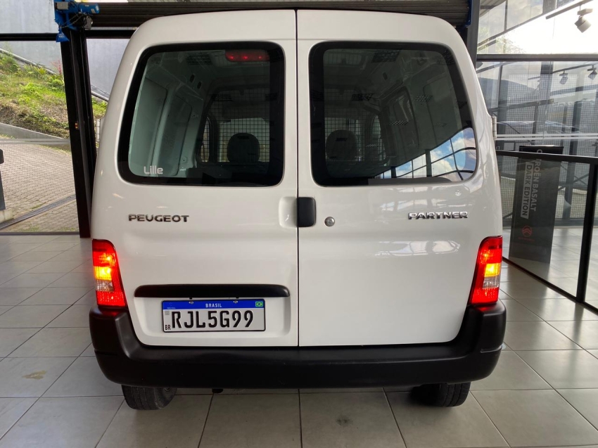 peugeot partner rapid 1.6 flex 2022 branca - 76.050km4