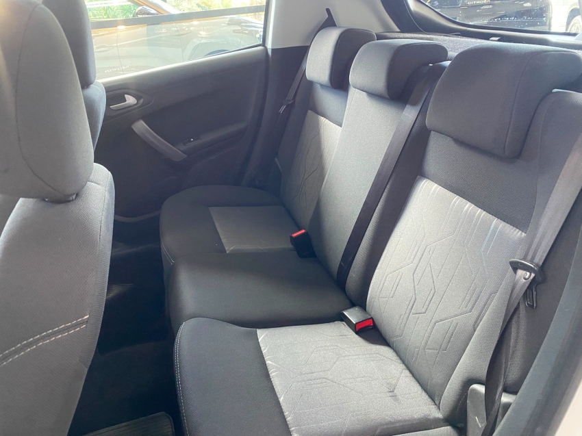 peugeot 208 allure 1.2 flex 2017 |108995km | completo otimo custo-beneficio12