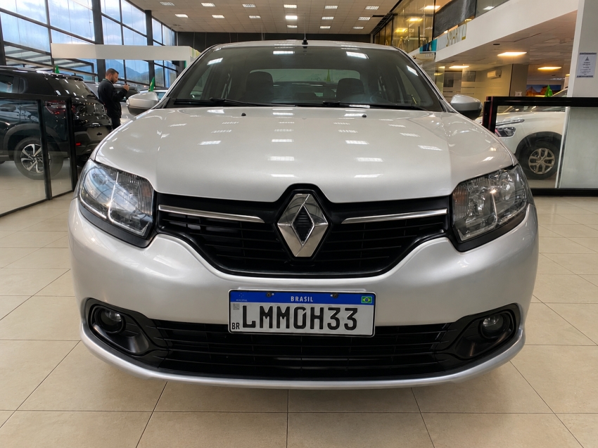 renault logan expression 1.6 sce 2018 - 126.103km revisado1