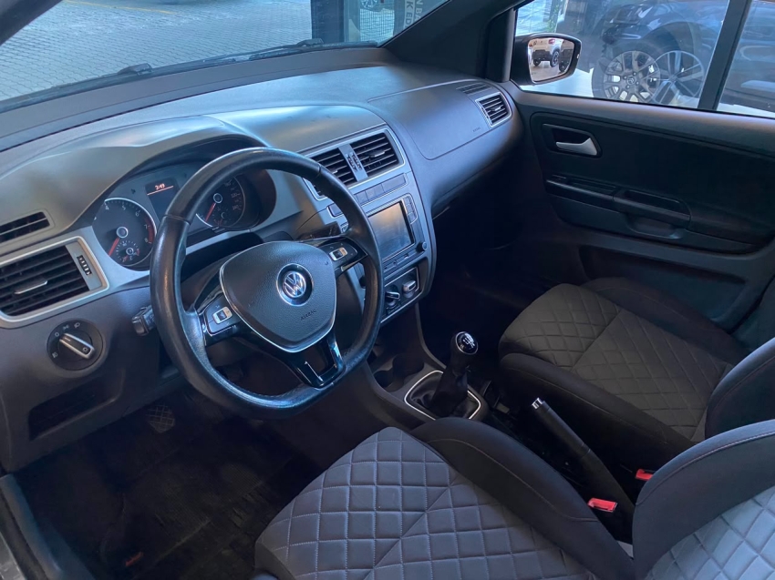 volkswagen fox xtreme 1.6 msi - 2019 59.600km revisado + cautelar ok6