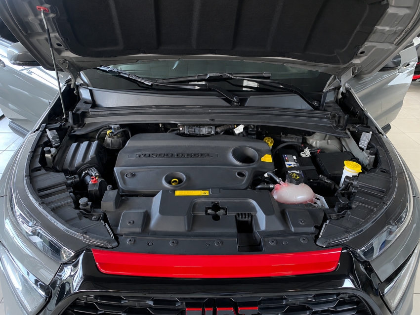 fiat toro ultra 2.0 turbo diesel at9 4x4 2024 | topo de linha capota rigida apenas 56 mil km7