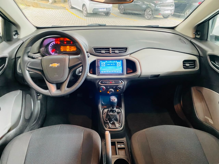 chevrolet onix joy 1.0 flex 2018 | 88 mil km somente| cautelar 100%ok completo9