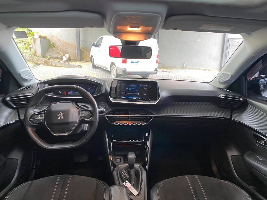 peugeot 208 griffe 1.6 at - 20/21 102662km revisado manual/chave reserva9