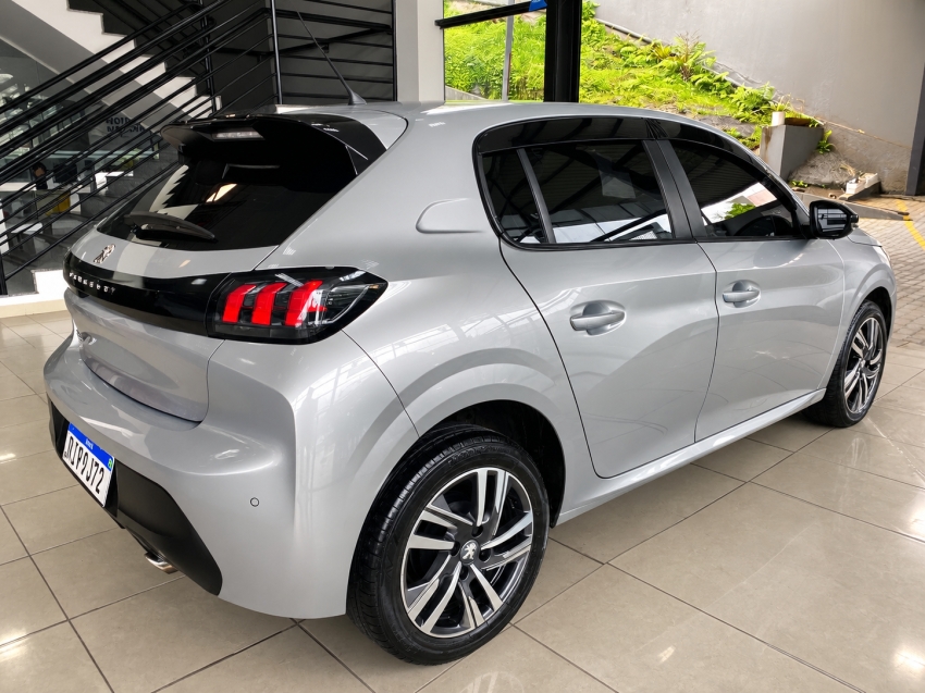 peugeot 208 griffe 1.6 at - 20/21 102662km revisado manual/chave reserva3