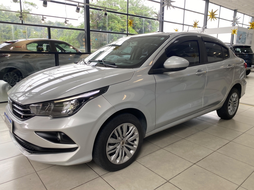 cronos drive 1.3 automatico - 18495km 2023 estado de 0km2