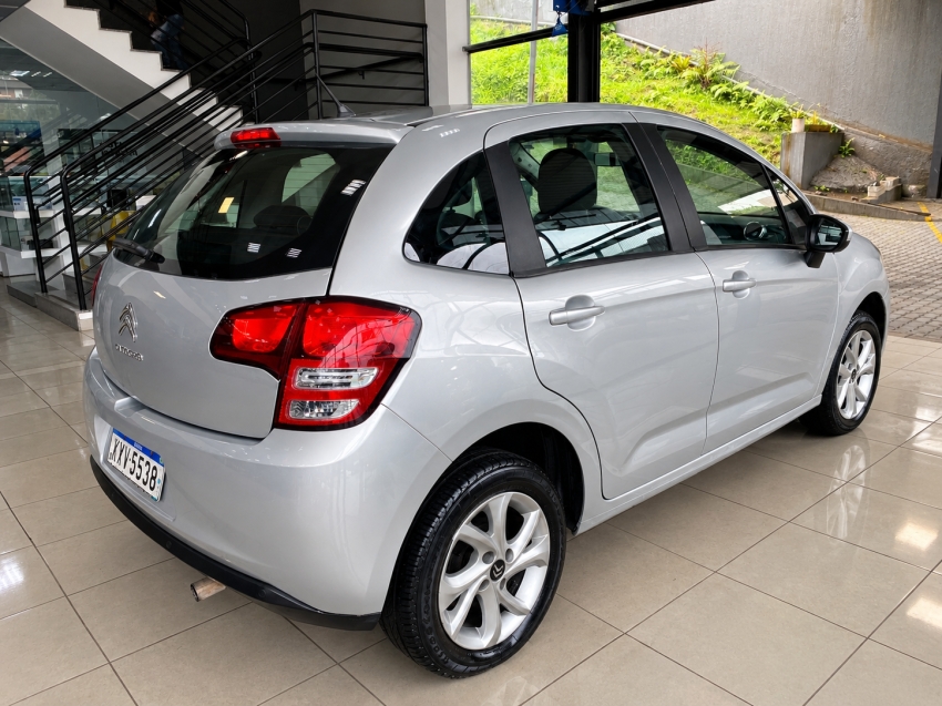 citroen c3 1.2 pure tech tendance - 108.344km rodados 16/17 prata3