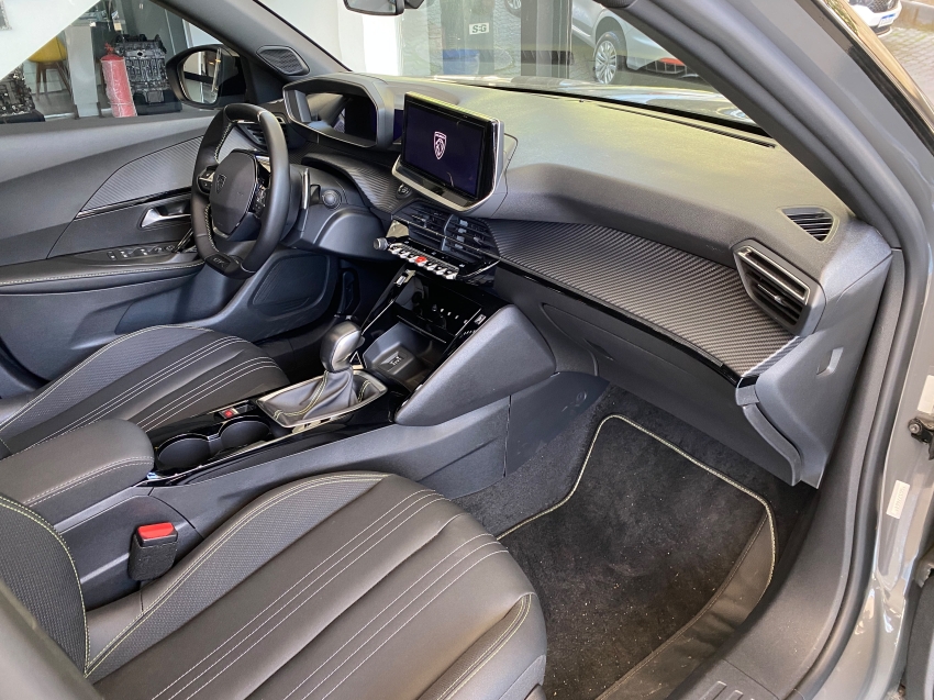 peugeot 2008 gt 1.0 turbo 200 flex - 4335km 25/25 automatico garantia fabrica!8