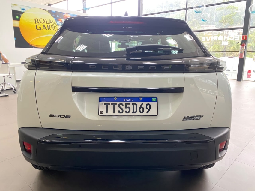 peugeot 2008 gt hibrido - 25/26 944km rodados automatico estado de 0km4