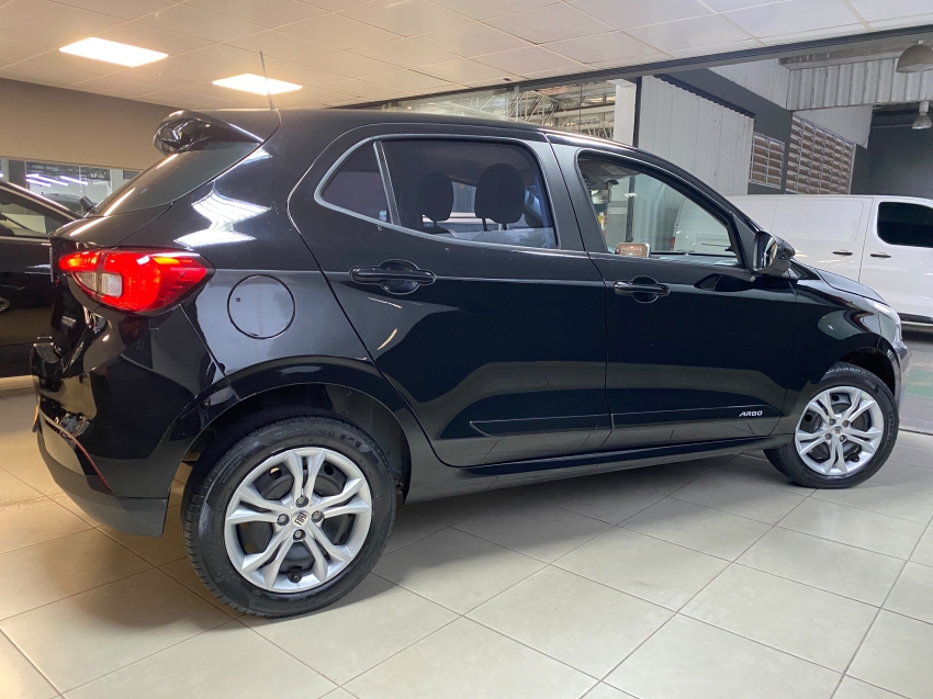 fiat argo 1.3 firefly flex drive cvt 4p automatico 20244