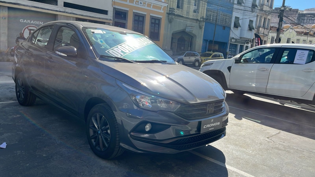 fiat cronos 1.3 firefly flex drive cvt 4p automatico 2025 fiat cronos 1.3 firefly flex drive cvt 4p automatico 2025