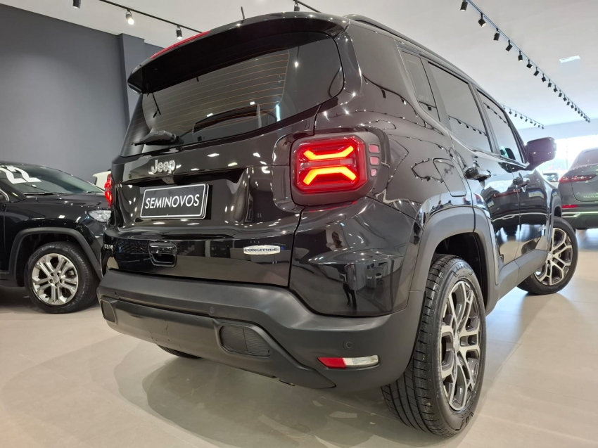 jeep renegade 1.3 t270 turbo flex longitude at6 4p automatico 2022 jeep renegade 1.3 t270 turbo flex longitude at6 4p automatico 2022