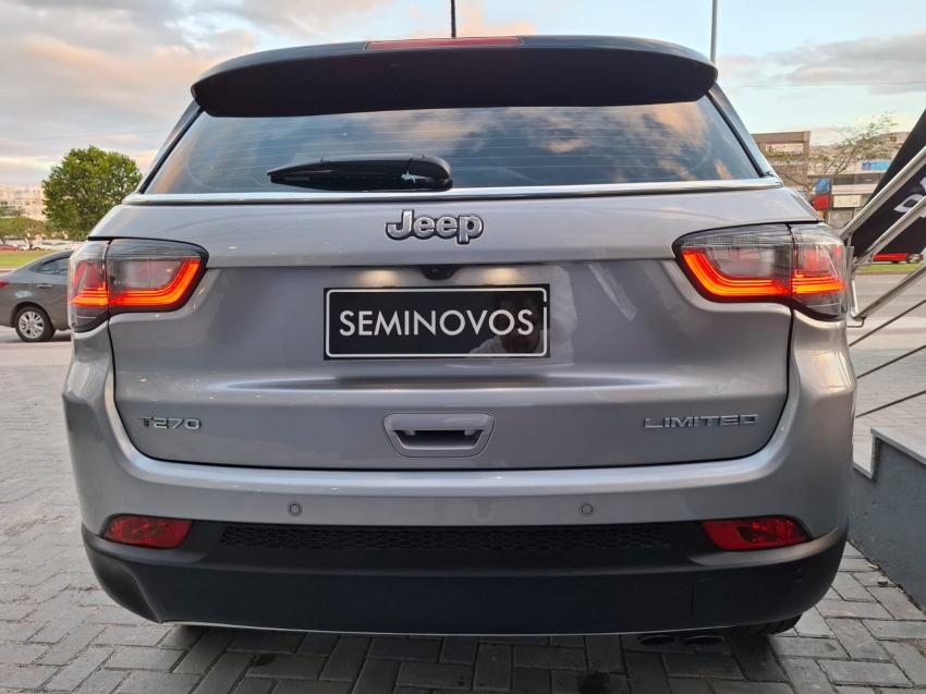 jeep compass 1.3 t270 turbo flex limited at6 4p automatico 2022 jeep compass 1.3 t270 turbo flex limited at6 4p automatico 2022